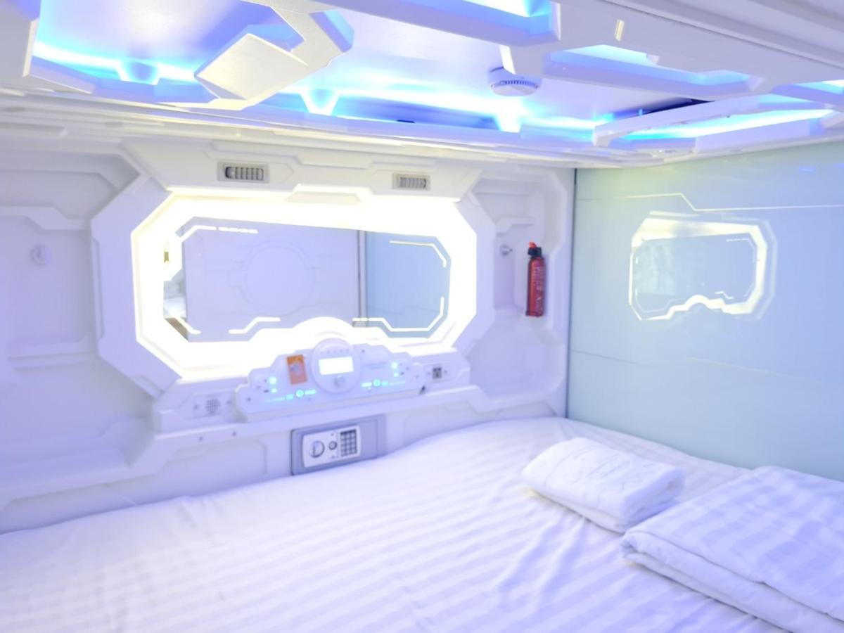 Capsule Riverside ホーチミン市 エクステリア 写真